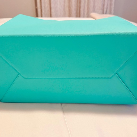 ❤️Tiffany Large Shopping Tote in blue leather ❤️ - Picture 8 of 8
